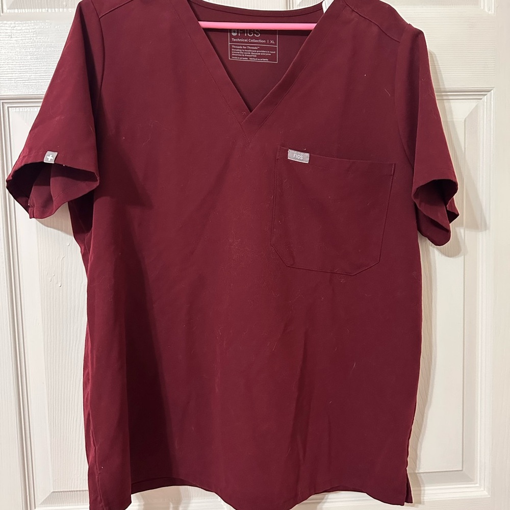 Figs Maroon Catarina Scrub Top XL